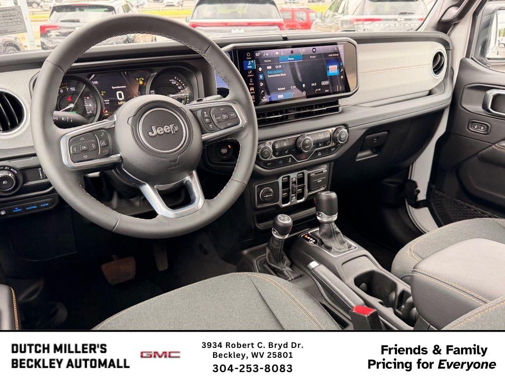 2025 Jeep Wrangler 4xe Sahara