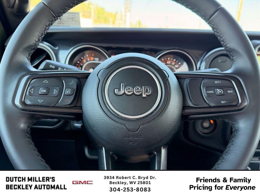 2022 Jeep Gladiator Altitude