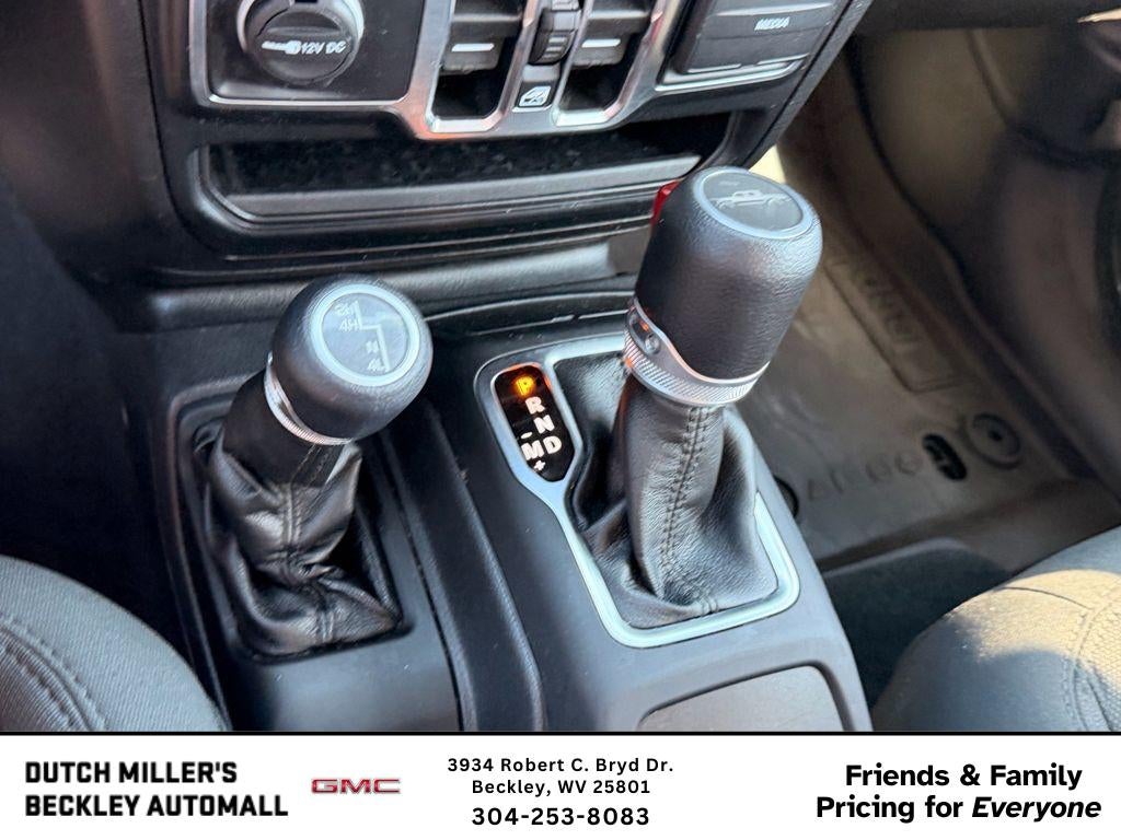 2022 Jeep Gladiator Altitude