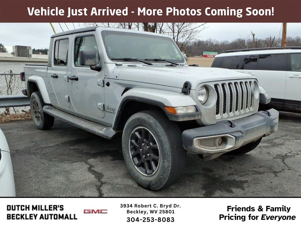 2022 Jeep Gladiator Overland