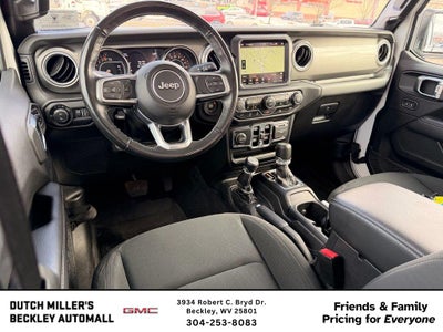 2022 Jeep Gladiator Overland