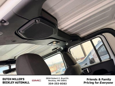 2022 Jeep Gladiator Overland