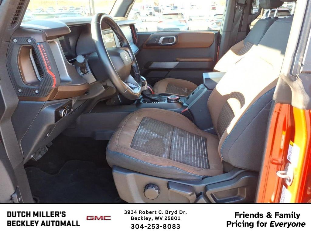 2023 Ford Bronco Base