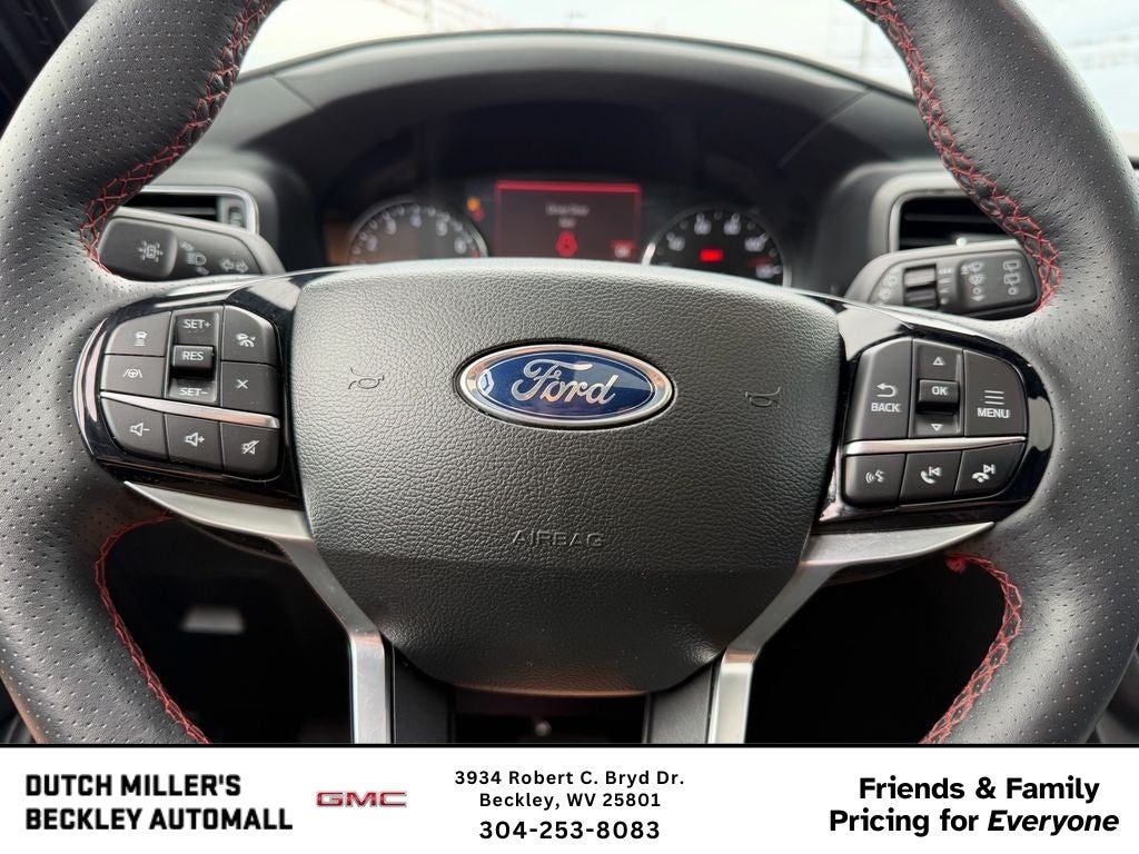 2023 Ford Explorer ST-Line