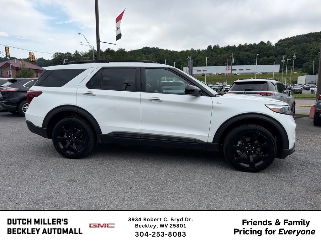 2023 Ford Explorer ST-Line