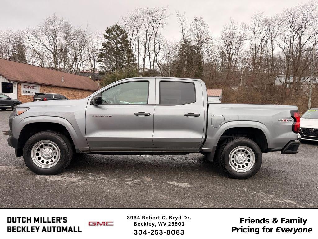 2024 Chevrolet Colorado WT