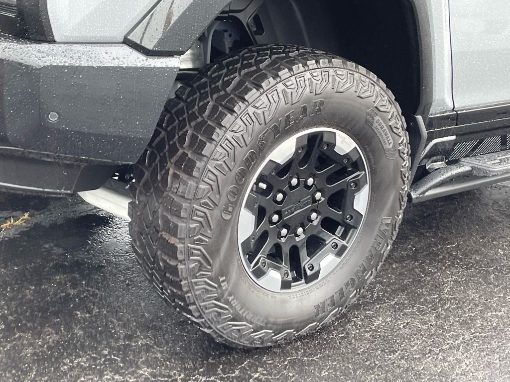 2024 GMC HUMMER EV SUV 3X