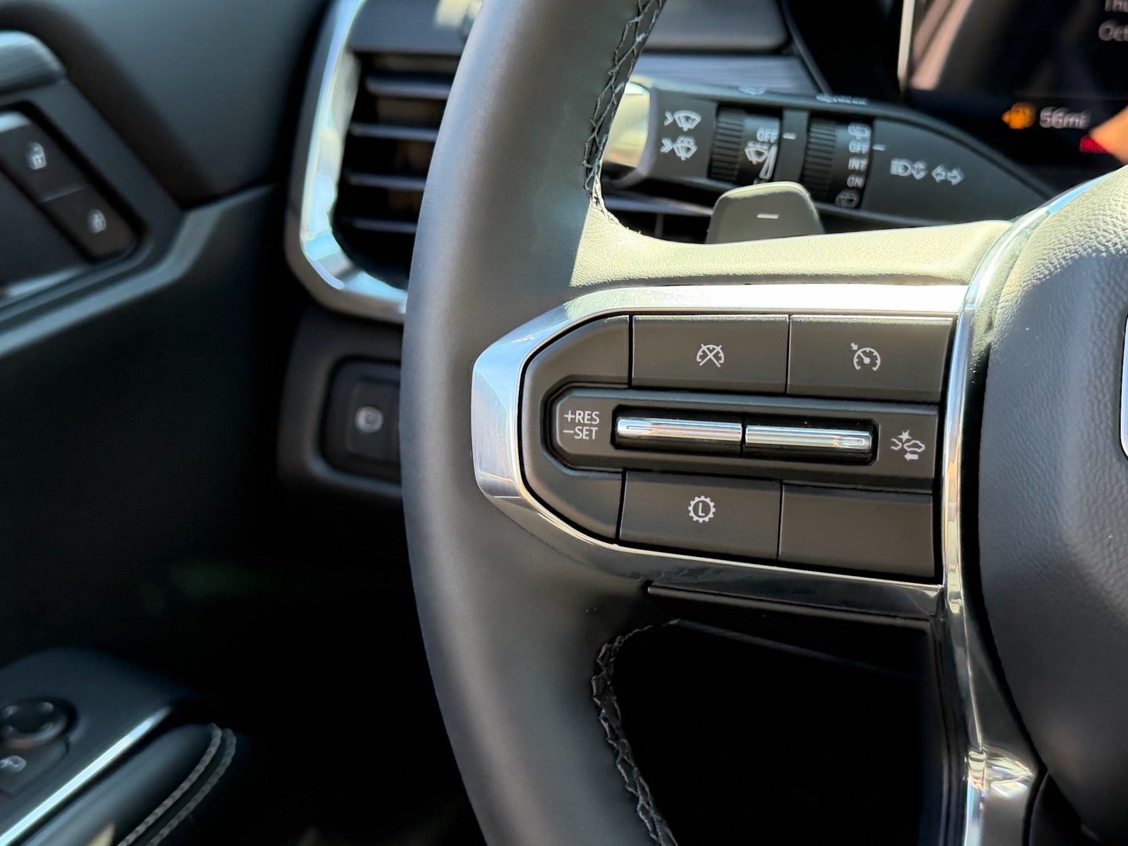 2027 GMC Acadia Elevation