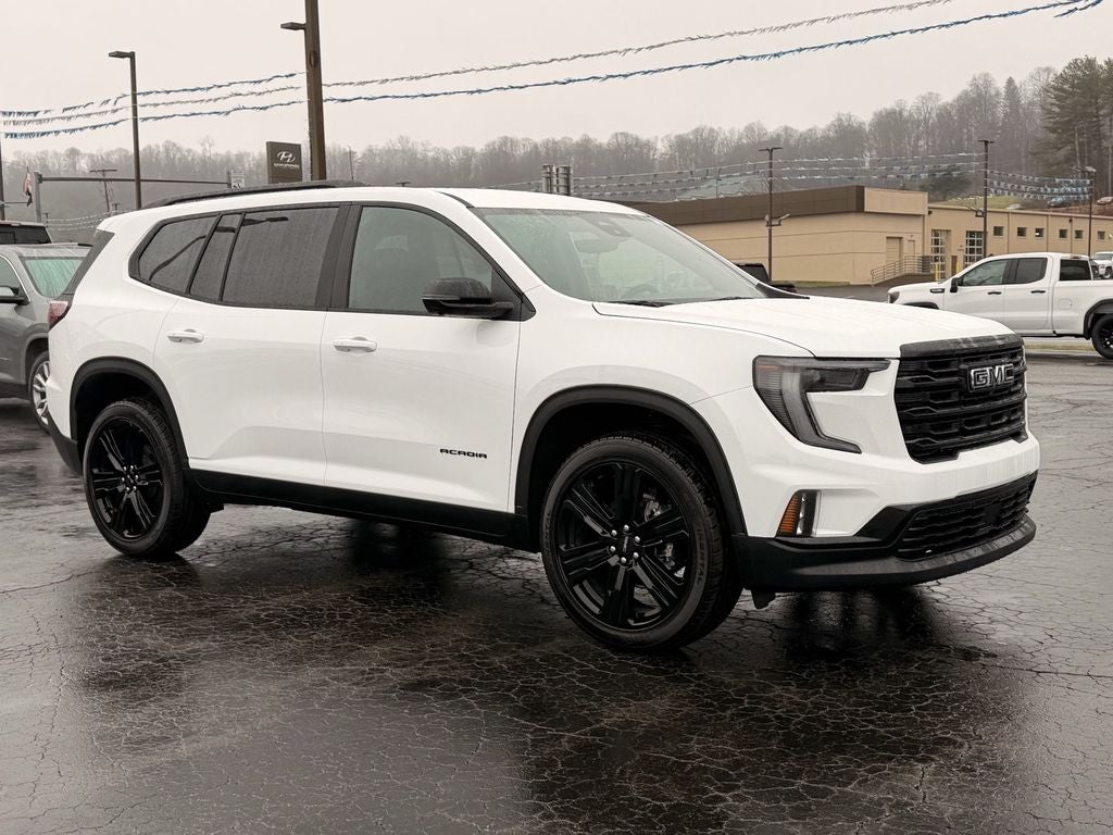 2026 GMC Acadia Elevation