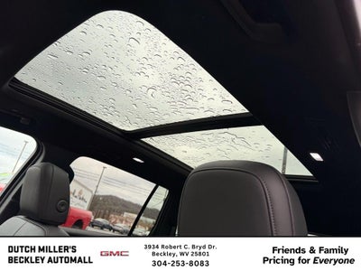 2025 GMC Acadia Elevation