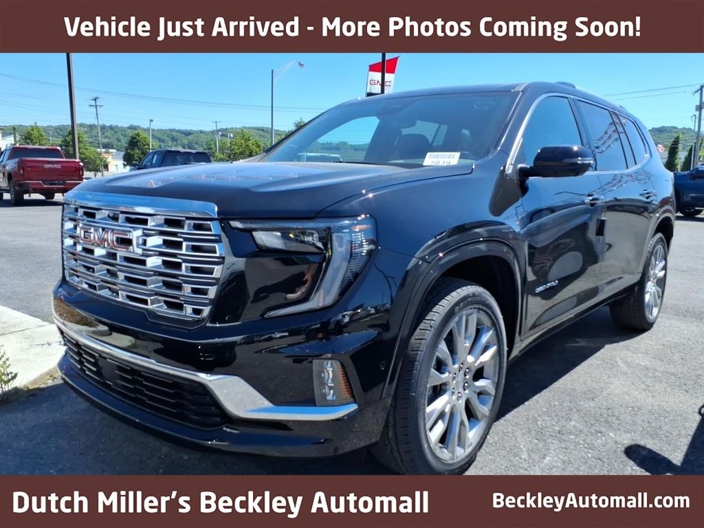 2026 GMC Acadia Denali AWD's photo
