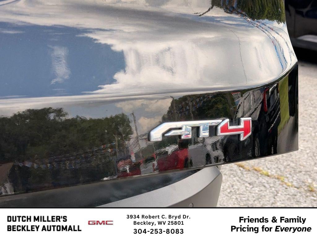 2021 GMC Acadia AT4