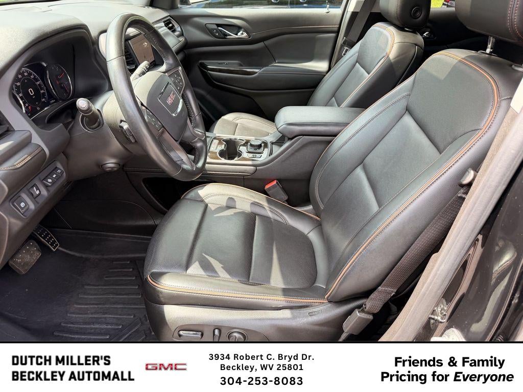 2021 GMC Acadia AT4