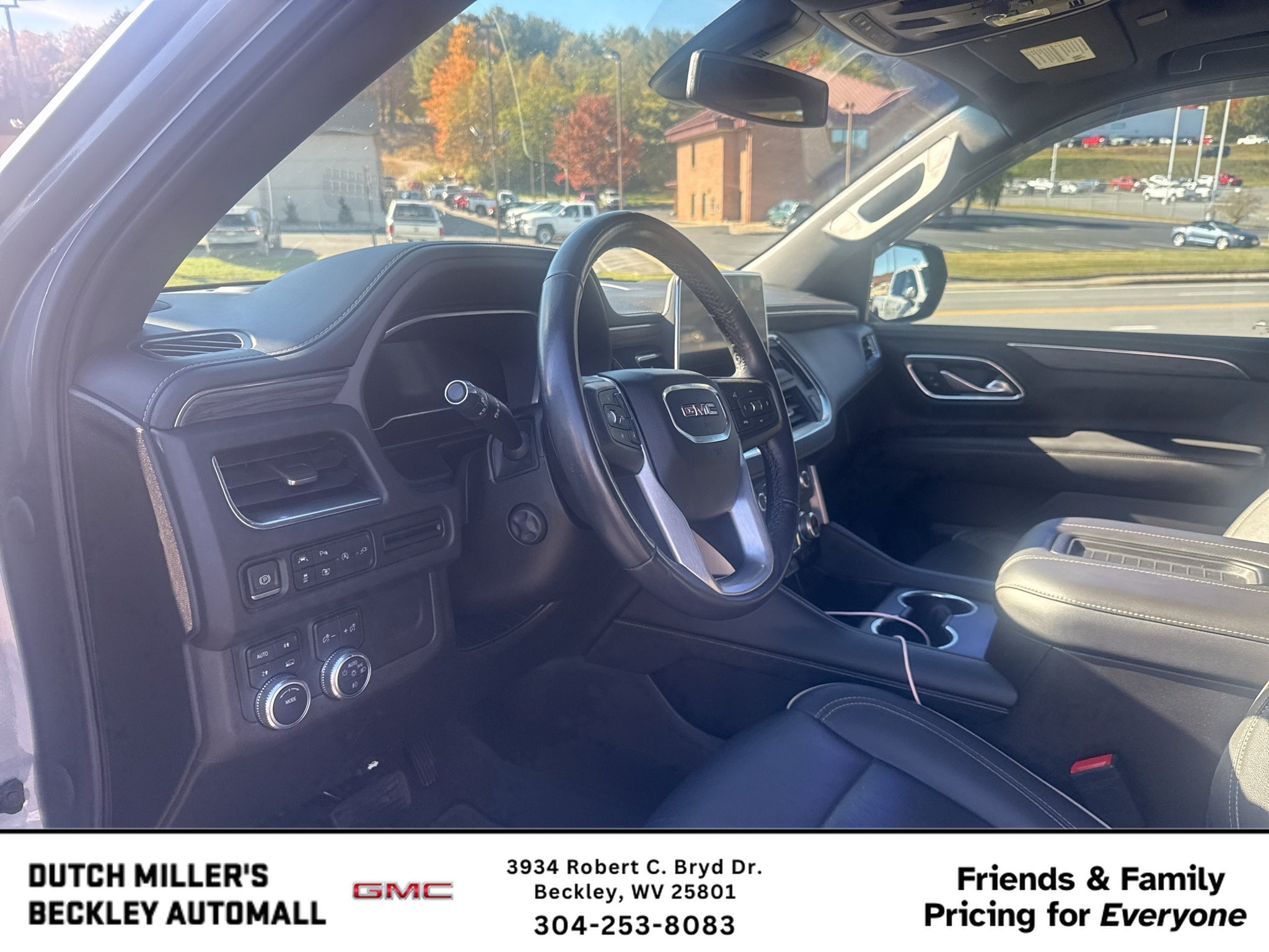 2022 GMC Yukon SLT