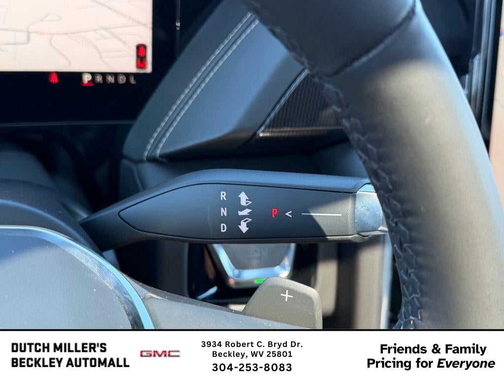 2025 GMC Yukon Elevation