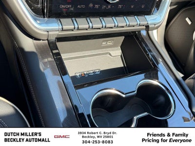 2025 GMC Yukon Elevation