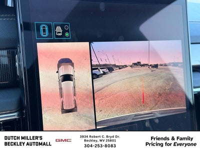2025 GMC Yukon Elevation
