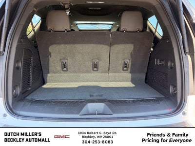 2025 GMC Yukon Elevation