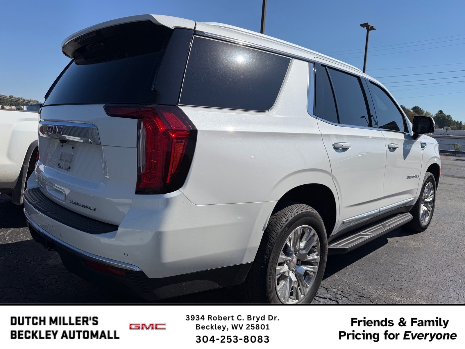 2023 GMC Yukon Denali