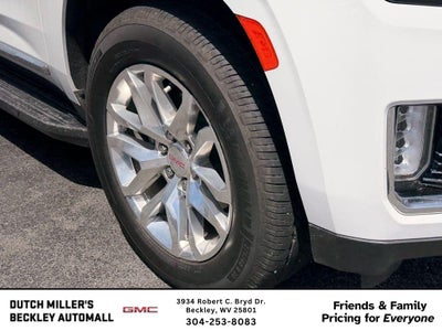 2023 GMC Yukon XL SLT