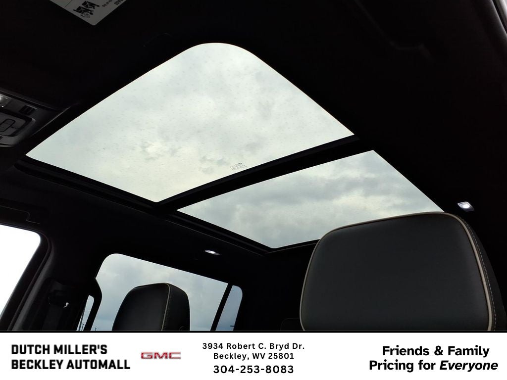 2022 GMC Yukon XL SLT