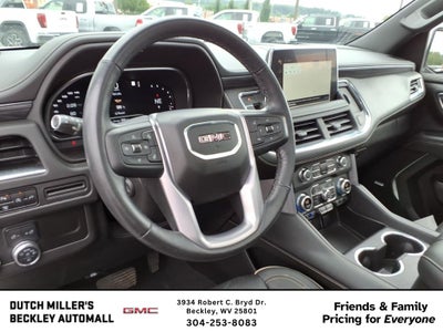 2022 GMC Yukon XL SLT