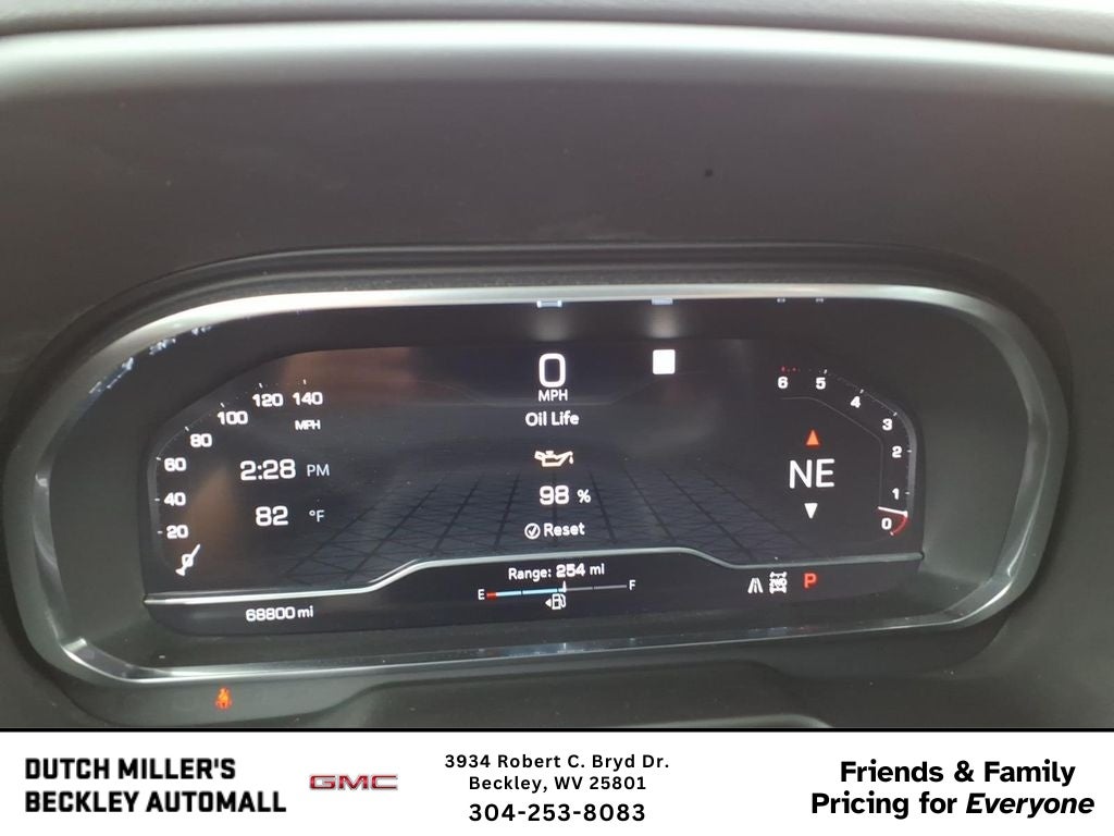 2022 GMC Yukon XL SLT