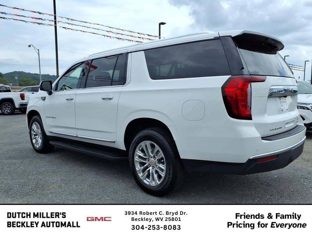 2022 GMC Yukon XL SLT