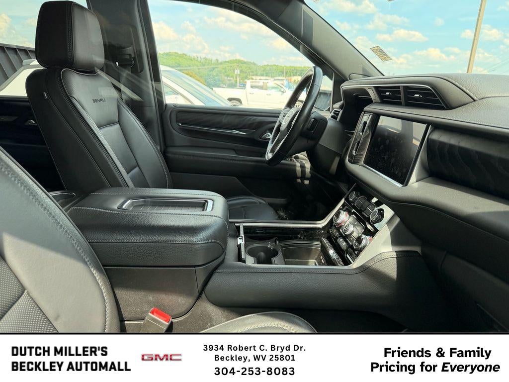 2022 GMC Yukon XL Denali