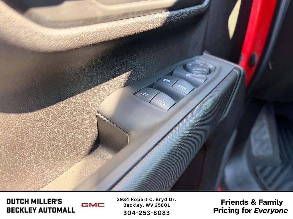 2024 GMC Sierra 2500 HD Pro