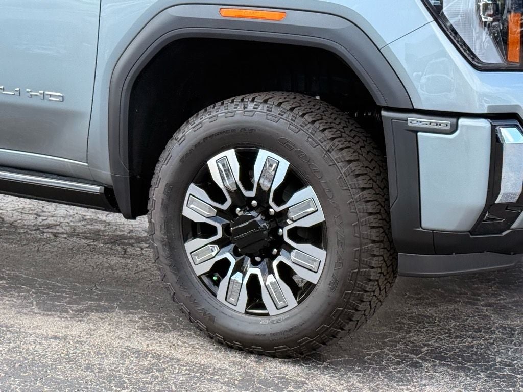 2025 GMC Sierra 2500 HD Denali