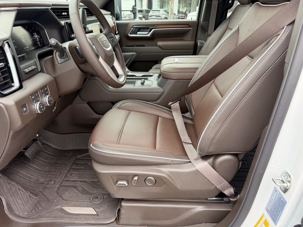 2026 GMC Sierra 3500 HD Denali DRW