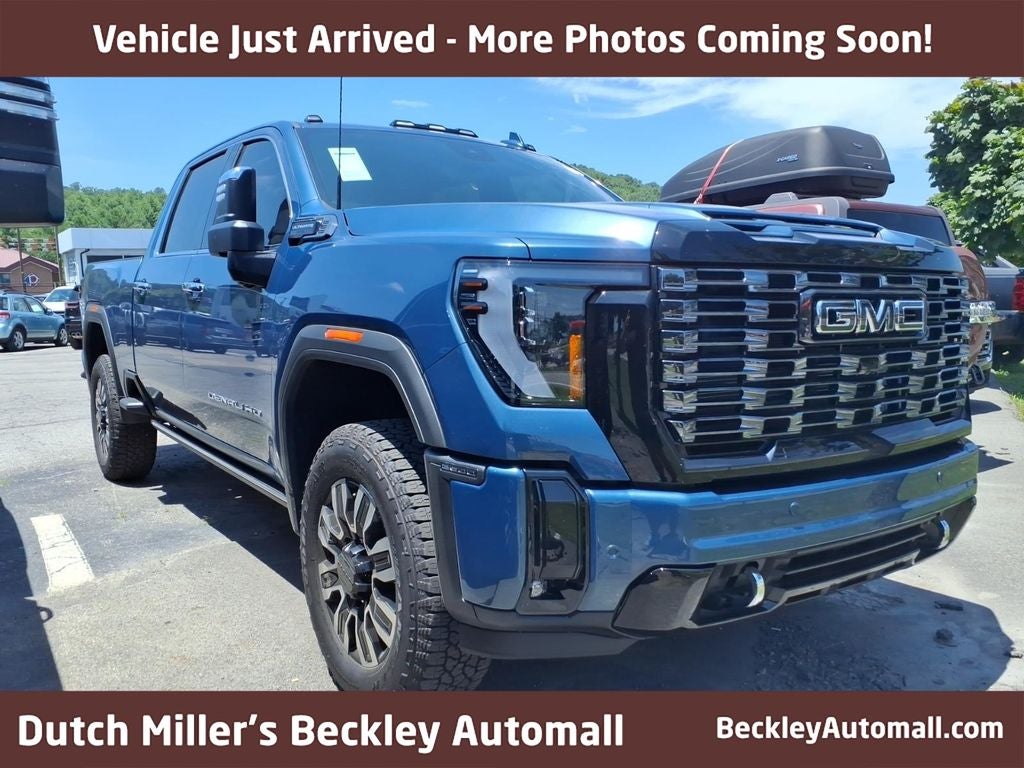 2026 GMC Sierra 4WD Crew Cab Long Box Denali Ultimate's photo