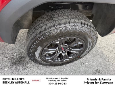 2025 GMC Canyon Elevation
