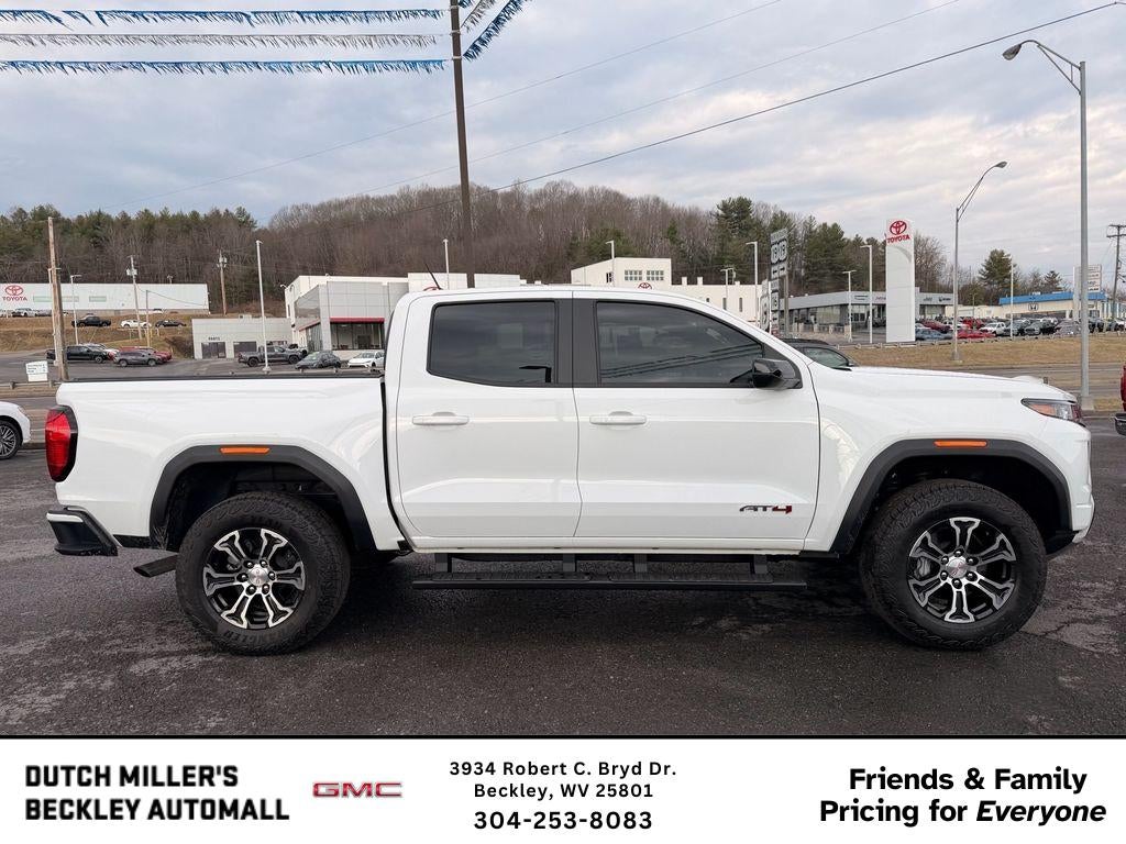 2025 GMC Canyon AT4
