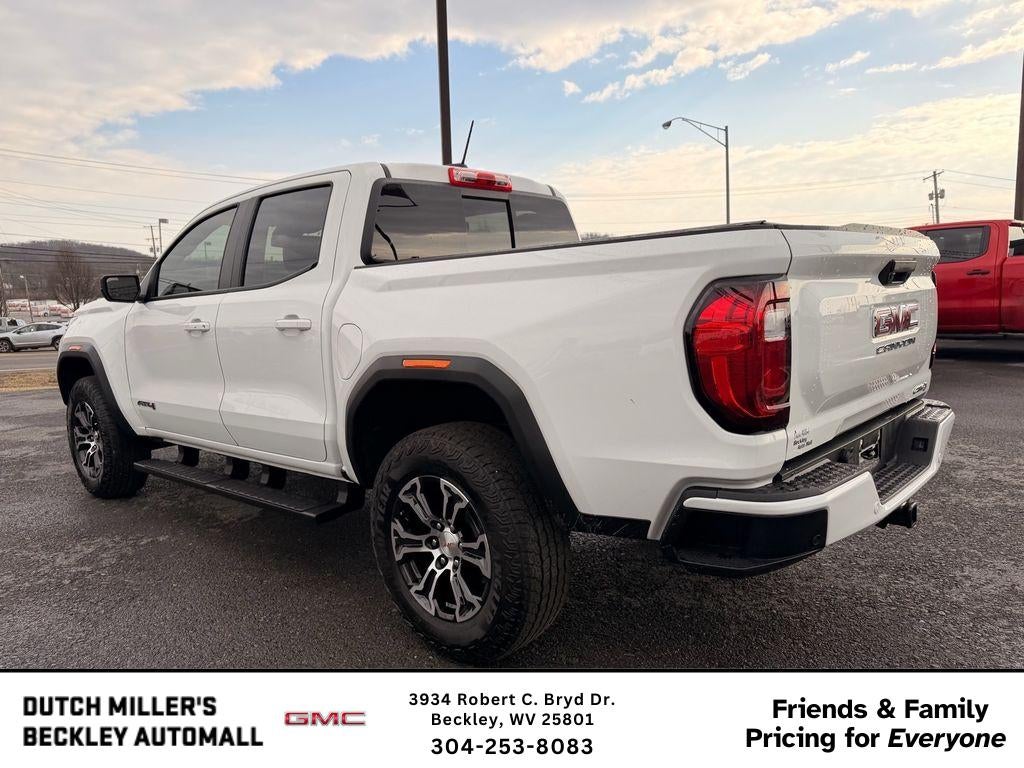 2025 GMC Canyon AT4
