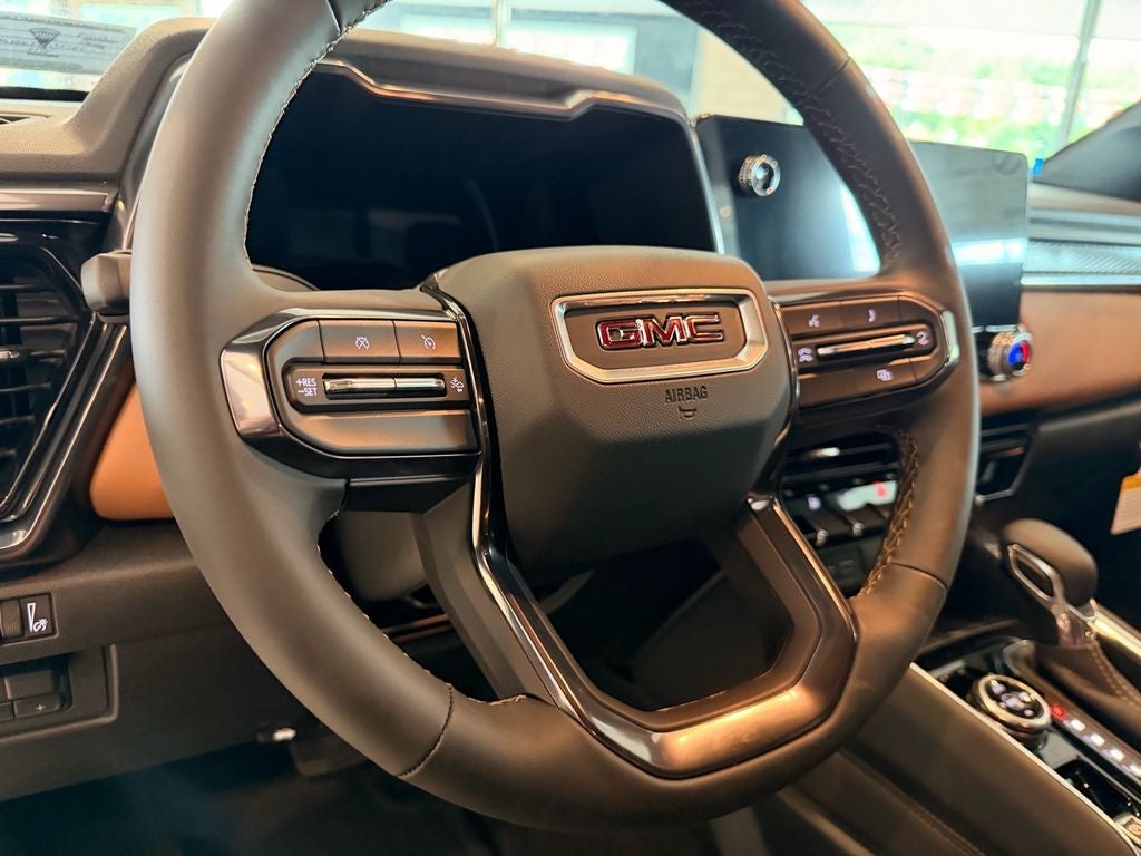 2026 GMC Canyon AT4 - Photo 10
