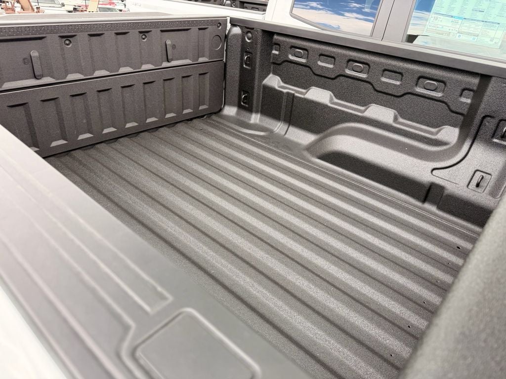 2026 GMC Canyon AT4 - Photo 8