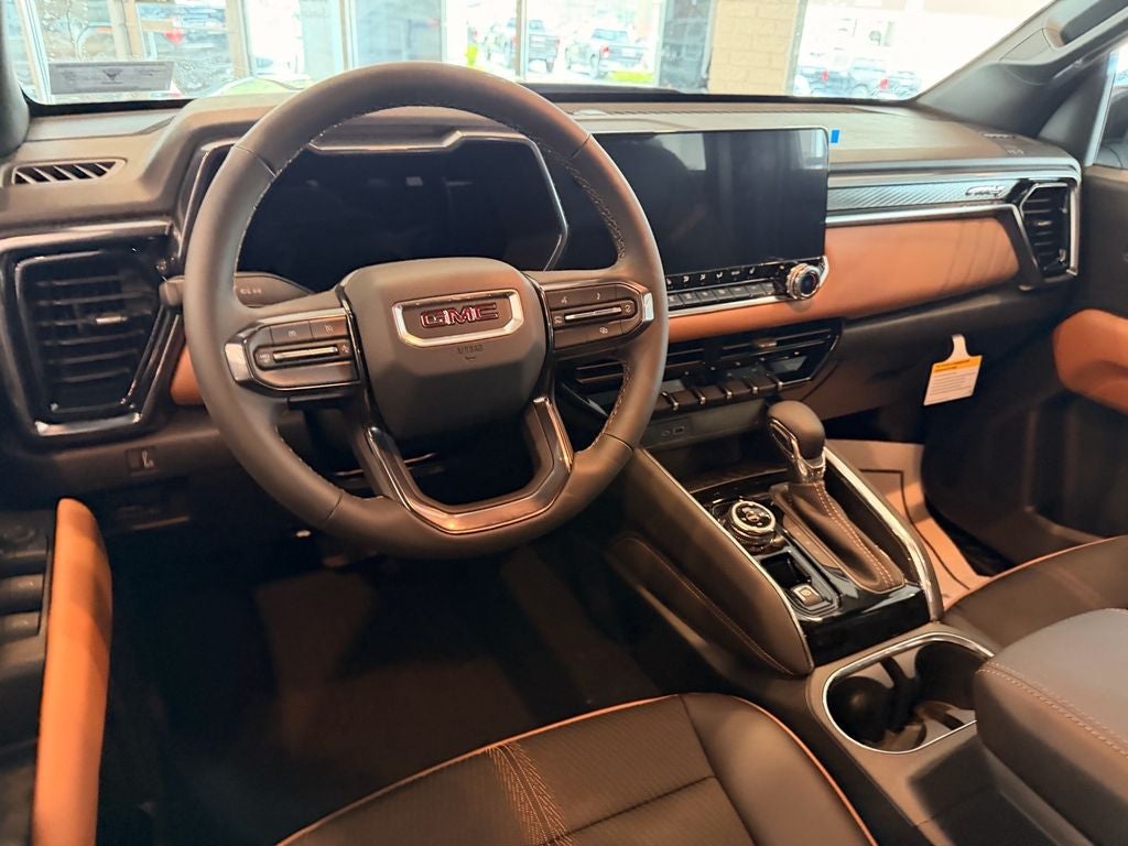 2026 GMC Canyon AT4 - Photo 9