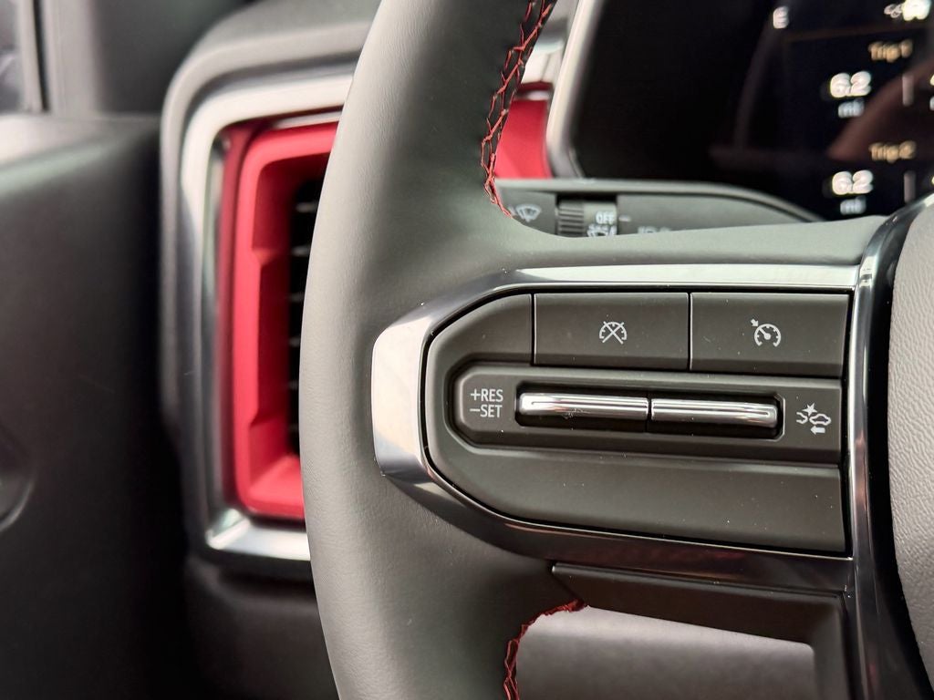 2026 GMC Canyon AT4X - Photo 10