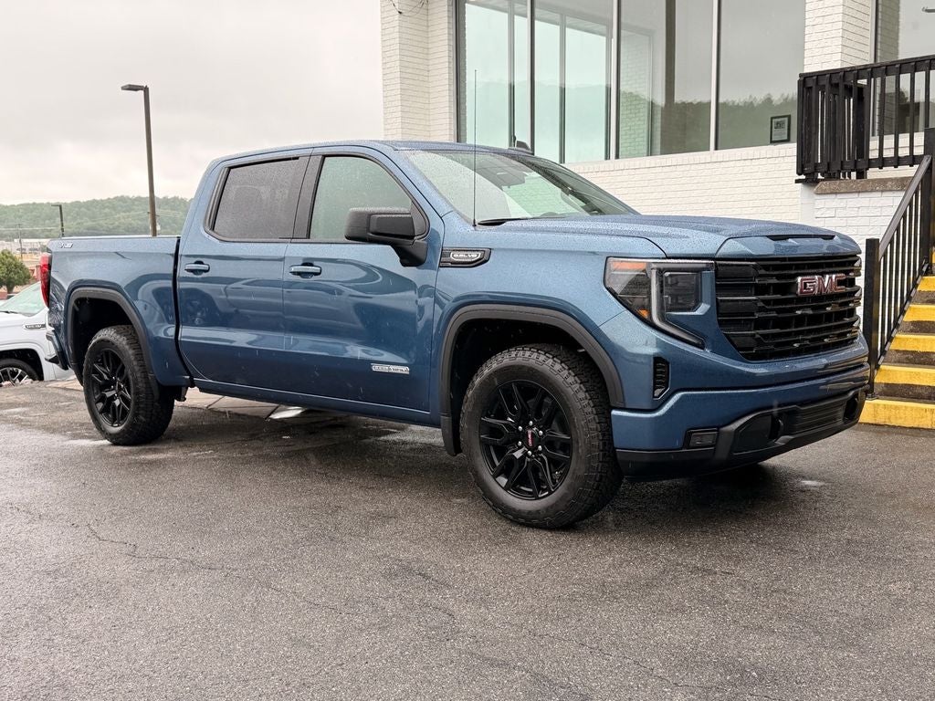 2026 GMC Sierra 4WD Crew Cab Short Box Elevation's photo