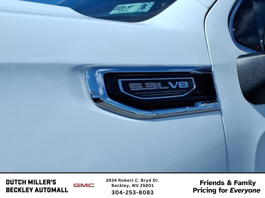 2025 GMC Sierra 1500 SLT