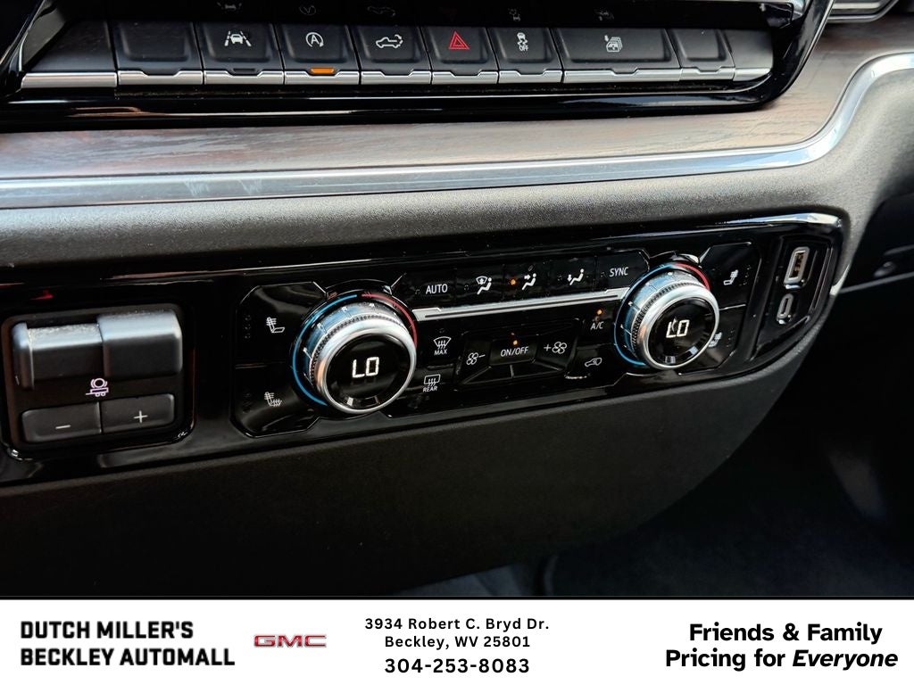2025 GMC Sierra 1500 SLT