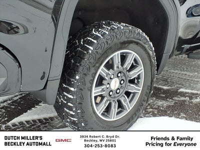 2024 GMC Sierra 1500 AT4
