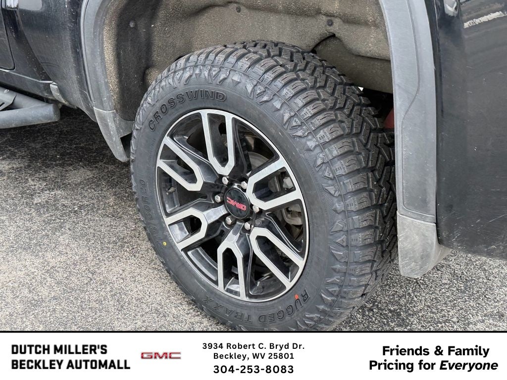 2025 GMC Sierra 1500 AT4