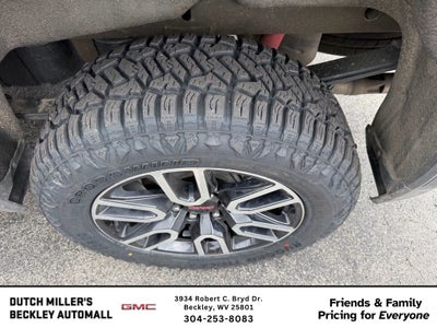 2025 GMC Sierra 1500 AT4
