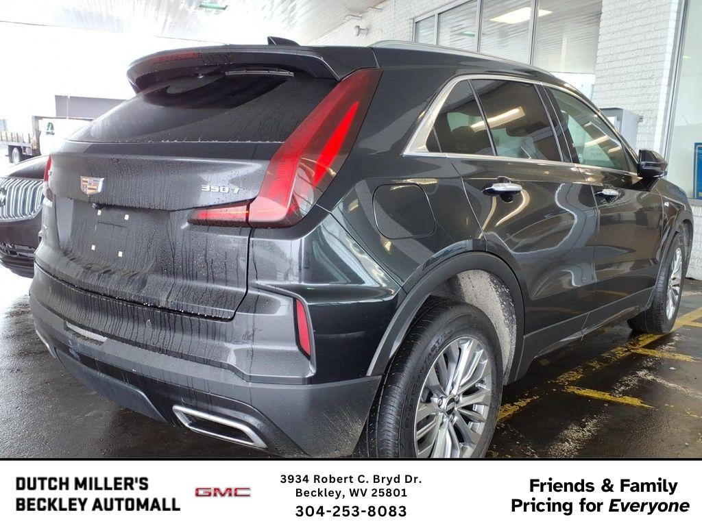 2024 Cadillac XT4 Premium Luxury