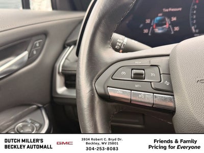 2025 Cadillac XT4 Premium Luxury