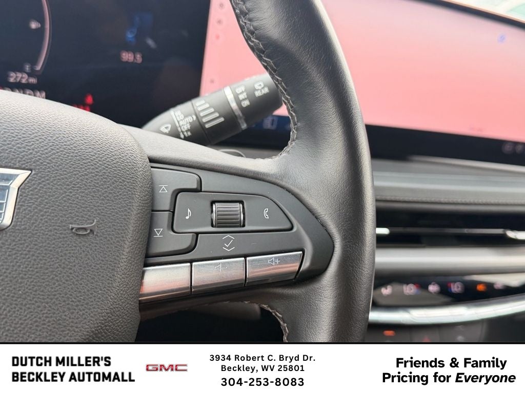 2025 Cadillac XT4 Premium Luxury