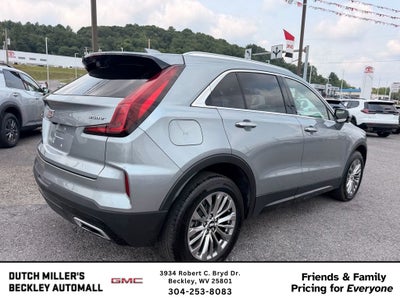 2025 Cadillac XT4 Premium Luxury